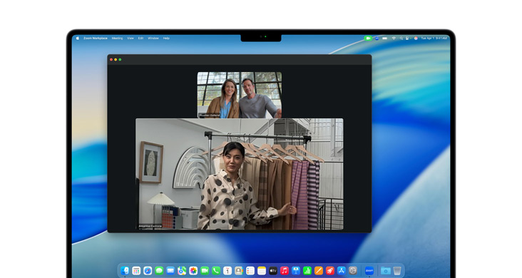 Un MacBook Pro de 16 de pulgadas con Mail y Duplicación del iPhone que muestra la app Uber Eats en la pantalla.