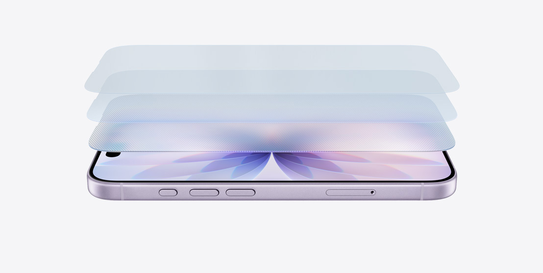 가로 방향으로 측면을 보여주는 라벤더 색상 iPhone 17. 겹겹이 표시된 디자인으로 Ceramic Shield 2를 보여주고 있습니다