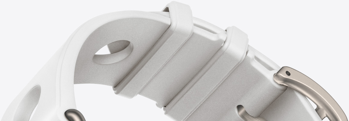 Apple Watch Hermès Scub'H Diving band, blanc colour, natural titanium hardware and buckle