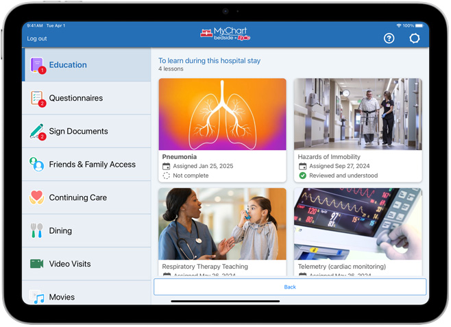 Interfaccia software che mostra Epic MyChart Bedside.