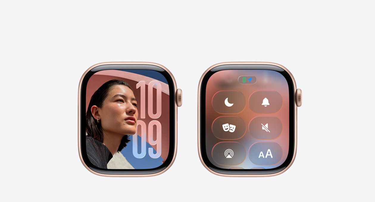 Apple Watch in Roségoud zonder bandje, Klok-app op wijzerplaat met nieuw Liquid Glass-design in watchOS 26